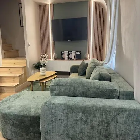 Moderne Proche Paris Bagnolet