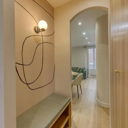 Moderne Proche Paris * Bagnolet