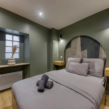 Moderne Proche Paris Apartment *